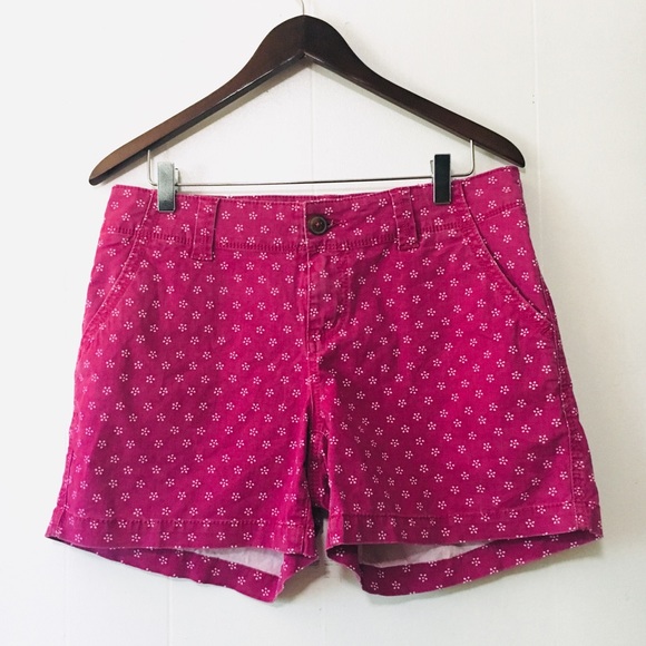 Maurices Pants - • magenta patterned medium length shorts •